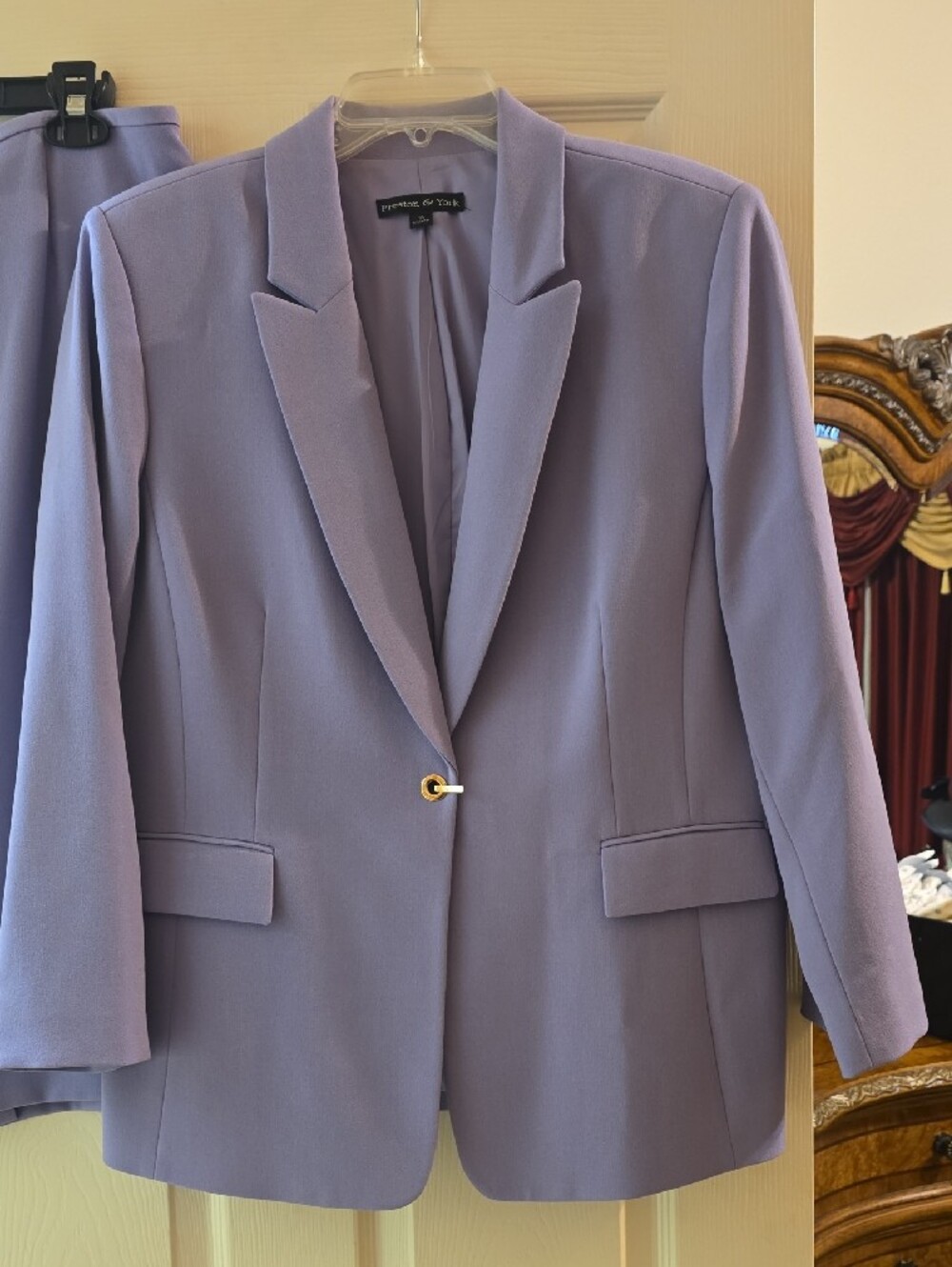 Preston & York Lavender Women's Two-Piece Skirt Suit - Single-Button Blazer [16] - Picture 2 of 8